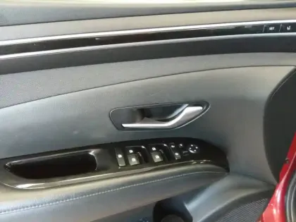 Photo 56 Hyundai Tucson  1.6 T-GDI 230 Hybrid BVA6