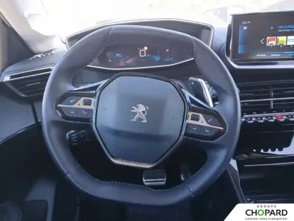 Photo 16 Peugeot 208  PureTech 100 S&S EAT8