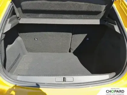 Photo 45 Peugeot 208  PureTech 100 S&S EAT8