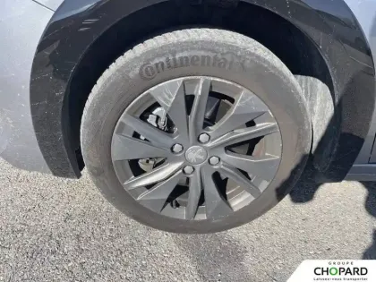 Photo 7 Peugeot 208  Electrique 50 kWh 136ch