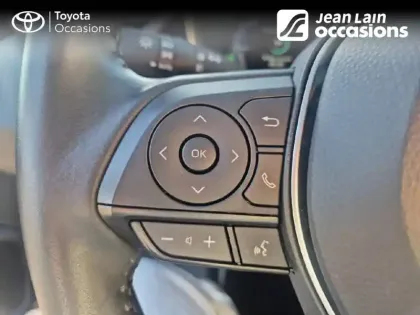 Photo 18 Toyota Corolla  Touring Sports Hybride 140ch