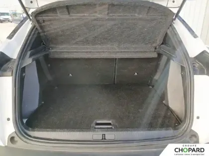 Photo 47 Peugeot 2008  BlueHDi 130 S&S EAT8