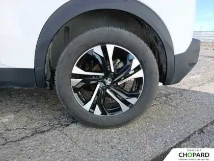 Photo 53 Peugeot 2008  BlueHDi 130 S&S EAT8