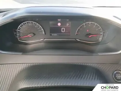 Photo 41 Peugeot 2008  BlueHDi 130 S&S EAT8