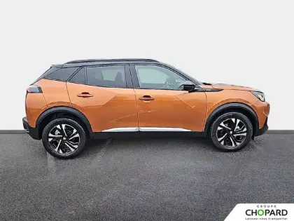 Photo 8 Peugeot 2008  PureTech 130 S&S EAT8