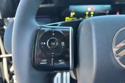 Photo 18 Citroën C5 aircross  Hybride 145 e-DCS6