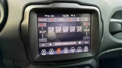 Photo 24 Jeep Renegade  1.5 Turbo T4 130 ch BVR7 e-Hybrid