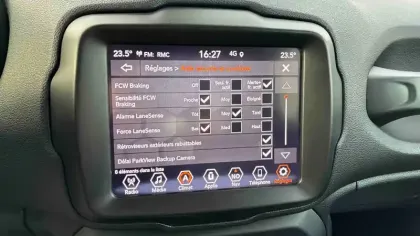 Photo 32 Jeep Renegade  1.5 Turbo T4 130 ch BVR7 e-Hybrid