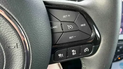 Photo 18 Jeep Renegade  1.5 Turbo T4 130 ch BVR7 e-Hybrid