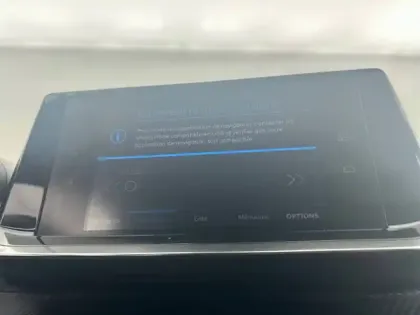 Photo 23 Peugeot 208  BlueHDi 100 S&S BVM6