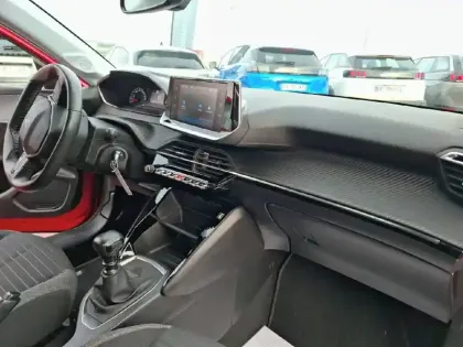 Photo 23 Peugeot 208  BlueHDi 100 S&S BVM6