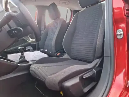 Photo 10 Peugeot 208  BlueHDi 100 S&S BVM6