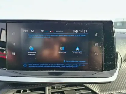 Photo 18 Peugeot 208  BlueHDi 100 S&S BVM6