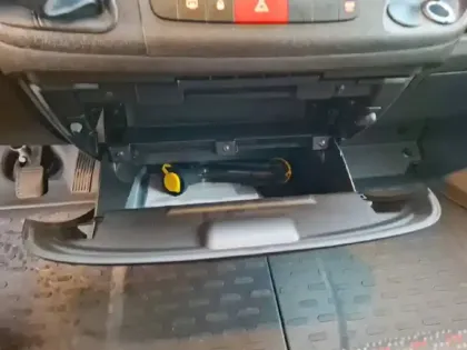 Photo 28 Peugeot Boxer  TOLE 3.0 T L2H2 BLUEHDI 120 S&S BVM6