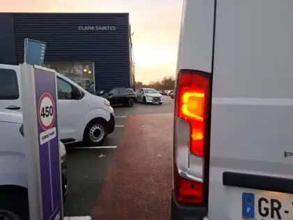 Photo 16 Peugeot Boxer  TOLE 3.0 T L2H2 BLUEHDI 120 S&S BVM6