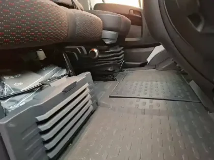 Photo 17 Peugeot Boxer  TOLE 3.0 T L2H2 BLUEHDI 120 S&S BVM6