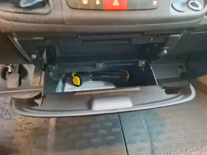 Photo 58 Peugeot Boxer  TOLE 3.0 T L2H2 BLUEHDI 120 S&S BVM6