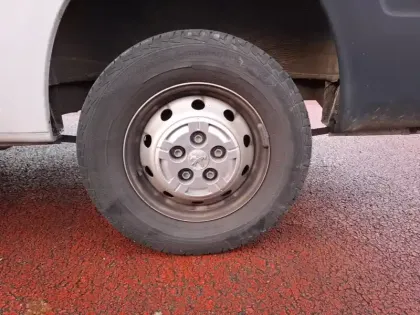 Photo 12 Peugeot Boxer  TOLE 3.0 T L2H2 BLUEHDI 120 S&S BVM6