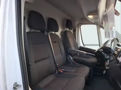 Photo 41 Peugeot Boxer  TOLE 3.0 T L2H2 BLUEHDI 120 S&S BVM6