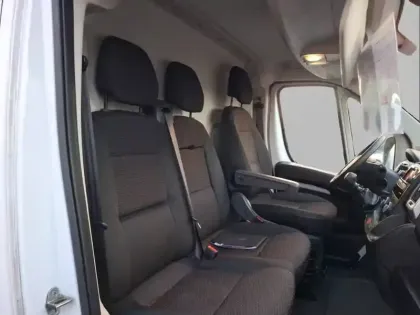 Photo 11 Peugeot Boxer  TOLE 3.0 T L2H2 BLUEHDI 120 S&S BVM6