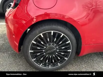 Photo 65 Fiat 500  e 95 ch