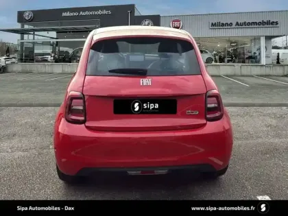 Photo 39 Fiat 500  e 95 ch