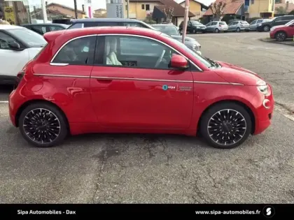 Photo 27 Fiat 500  e 95 ch