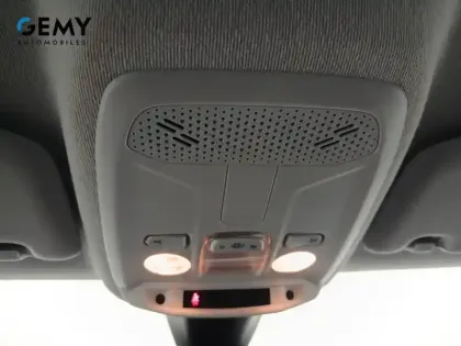 Photo 15 Peugeot 208  PureTech 100 S&S BVM6