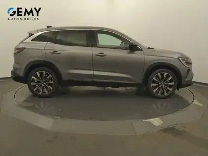 Photo 24 Renault Austral  E-Tech full hybrid 200 GSR2