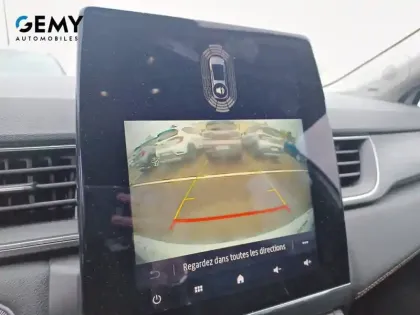 Photo 16 Renault Captur  E-Tech Plug-in 160