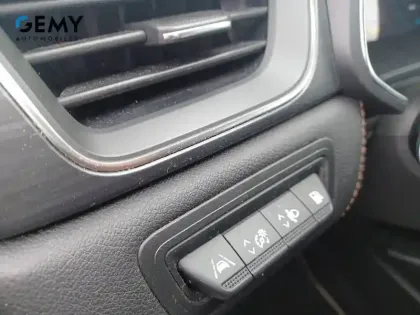 Photo 12 Renault Captur  E-Tech Plug-in 160