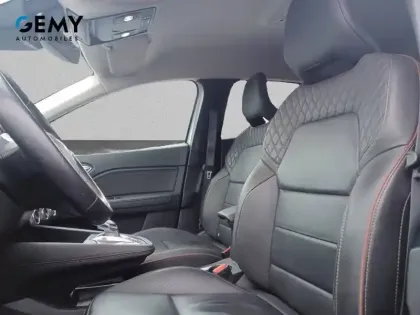 Photo 8 Renault Captur  E-Tech Plug-in 160