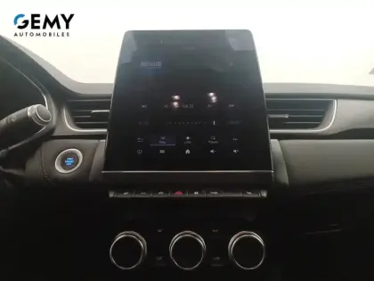 Photo 34 Renault Captur  E-Tech Plug-in 160