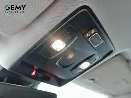 Photo 20 Renault Captur  E-Tech Plug-in 160