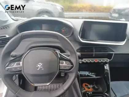 Photo 11 Peugeot 208  Electrique 50 kWh 136ch
