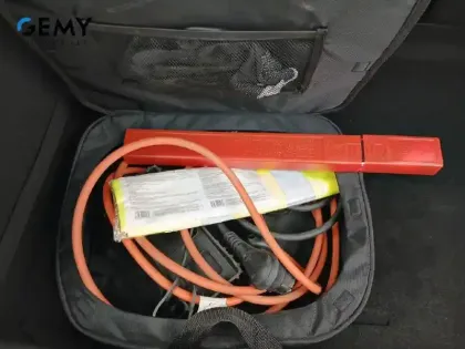 Photo 38 Peugeot 208  Electrique 50 kWh 136ch