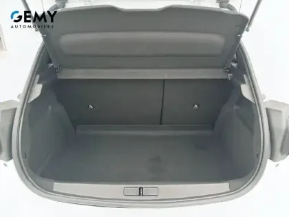 Photo 23 Peugeot 208  Electrique 50 kWh 136ch