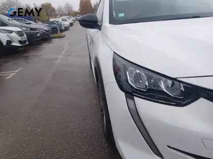 Photo 15 Peugeot 208  Electrique 50 kWh 136ch