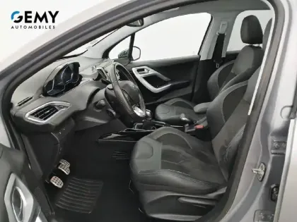 Photo 8 Peugeot 2008  1.2 PureTech 110ch S&S BVM5