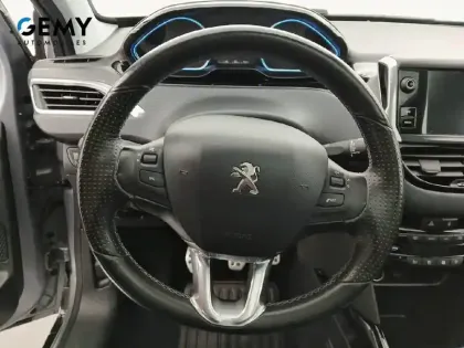 Photo 12 Peugeot 2008  1.2 PureTech 110ch S&S BVM5