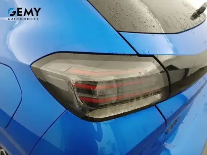 Photo 16 Peugeot 208  PureTech 100 S&S BVM6