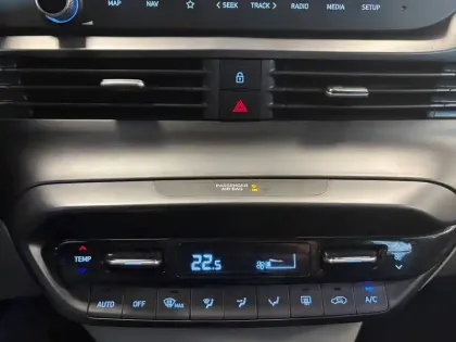 Photo 30 Hyundai I20  1.0 T-GDi 100 DCT-7 Hybrid 48V