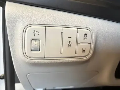 Photo 22 Hyundai I20  1.0 T-GDi 100 DCT-7 Hybrid 48V