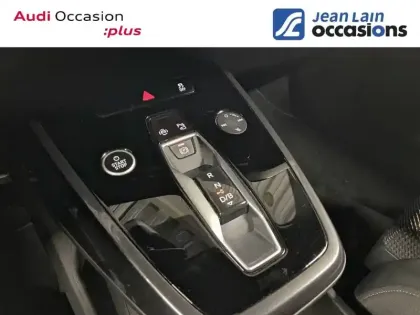 Photo 12 Audi Q4  e-tron 40 204 ch 82 kWh