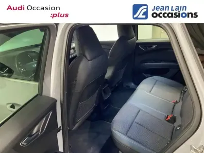 Photo 16 Audi Q4  e-tron 40 204 ch 82 kWh