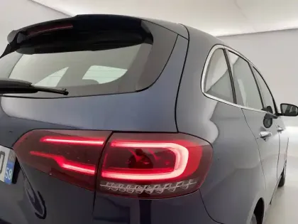 Photo 29 Mercedes Classe B  200 d 8G-DCT