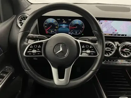 Photo 22 Mercedes Classe B  200 d 8G-DCT