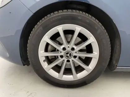 Photo 17 Mercedes Classe B  200 d 8G-DCT