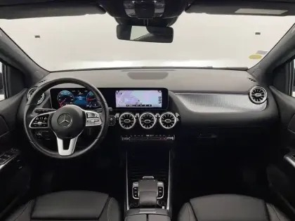 Photo 31 Mercedes Classe B  200 d 8G-DCT