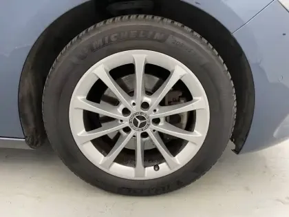 Photo 12 Mercedes Classe B  200 d 8G-DCT